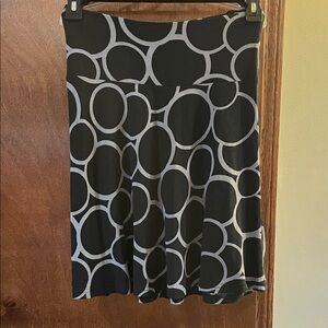 H&M Black Skirt with Light Gray Circle Print